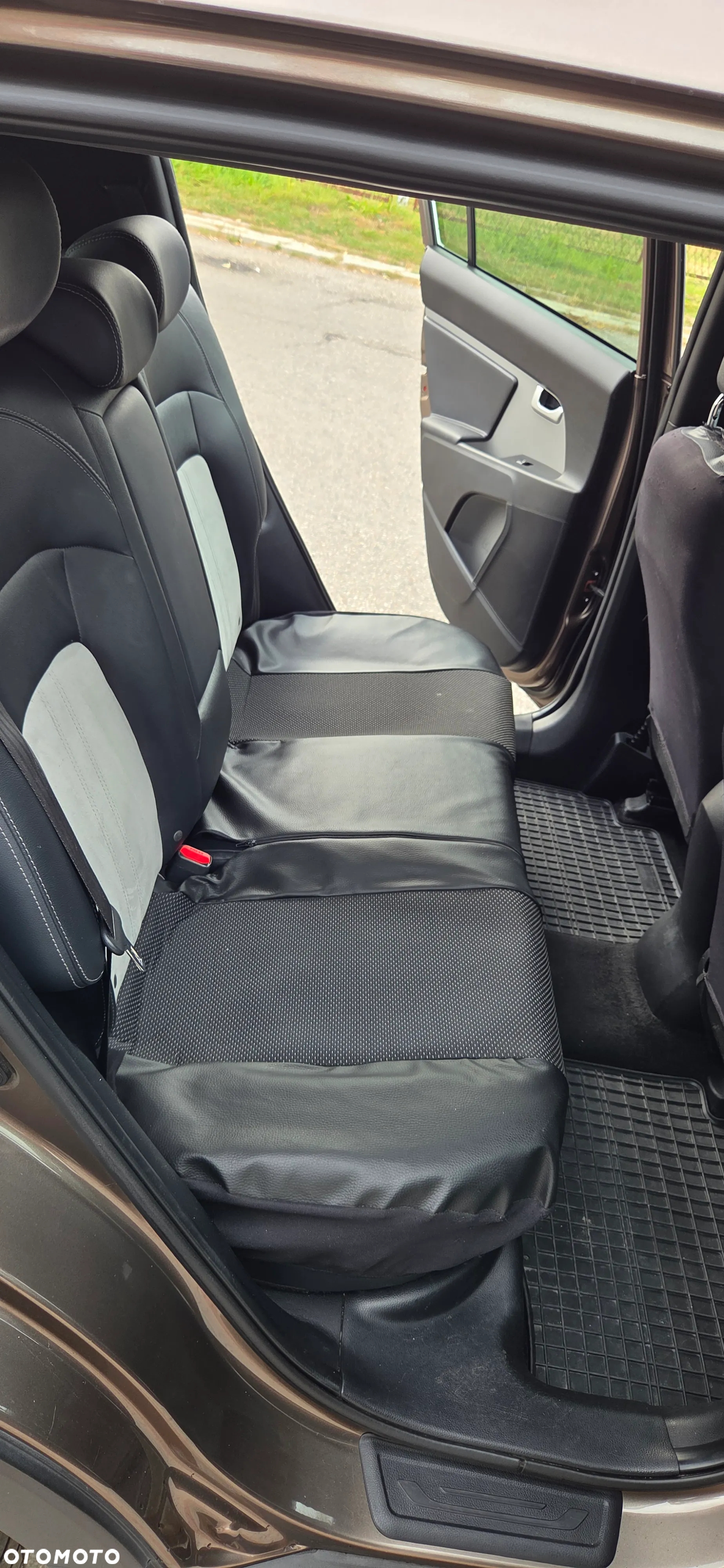 Kia Sportage 1.6 GDI Business Line L 2WD - 14