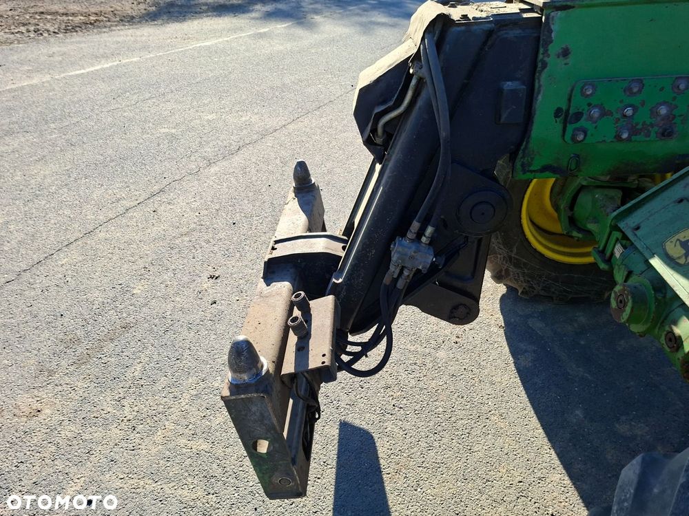 John Deere 3400 4X4 - 32