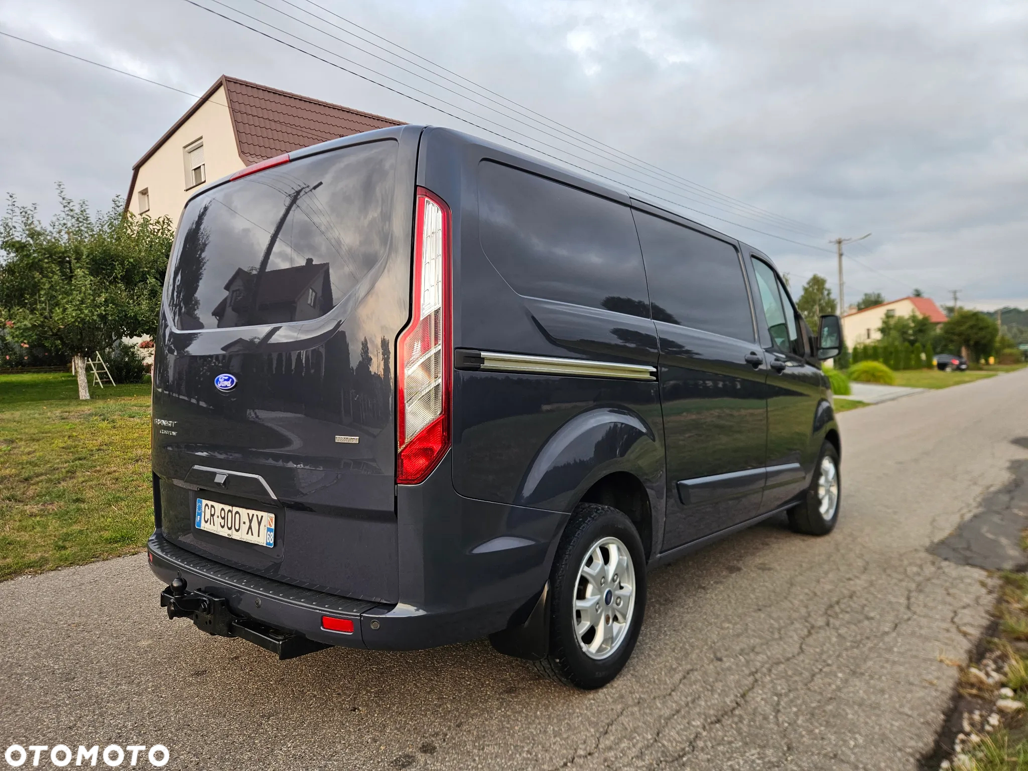 Ford TRANSIT CUSTOM - 18