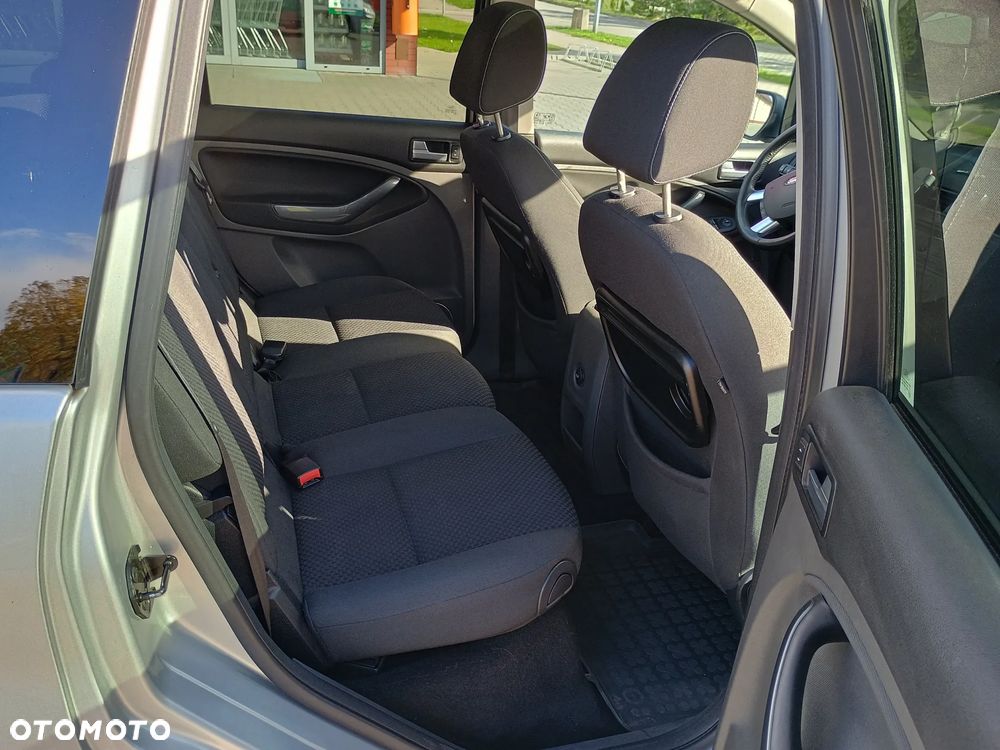 Ford C-MAX 2.0 TDCi Titanium - 6