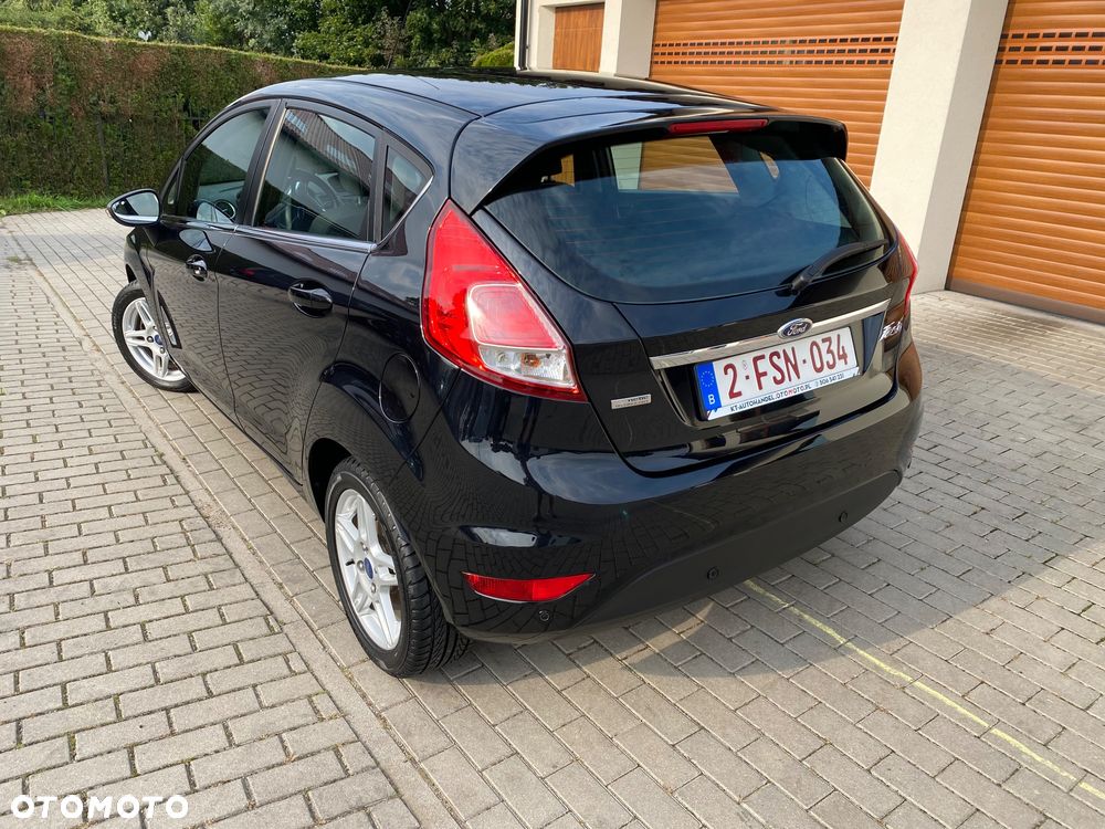 Ford Fiesta - 15