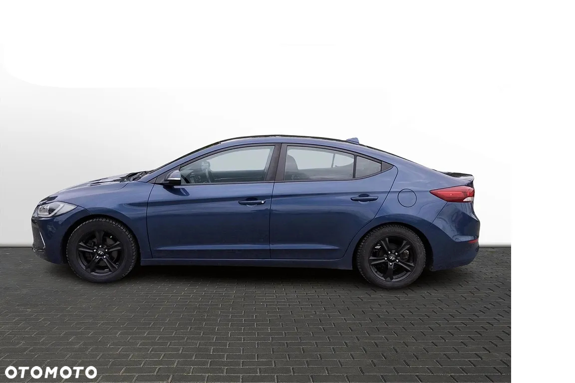 Hyundai Elantra - 5