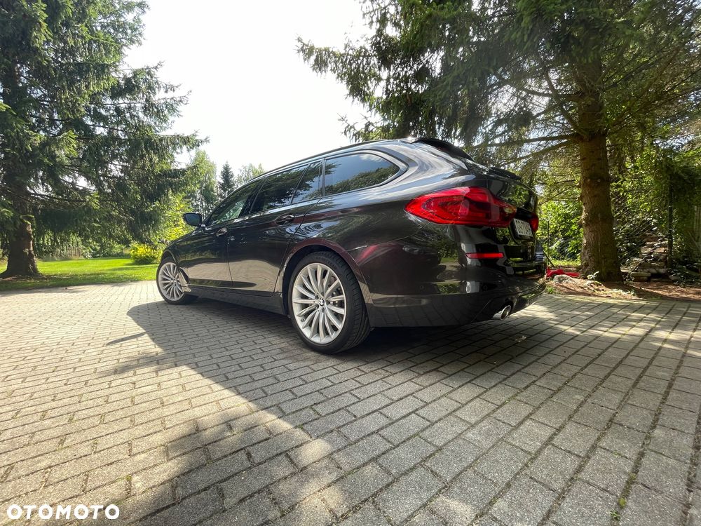 BMW Seria 5 520d xDrive Luxury Line sport - 19