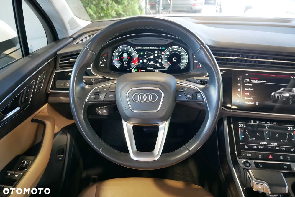 Audi Q7 - 21