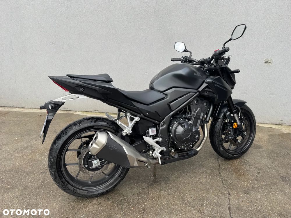 Honda CB - 4