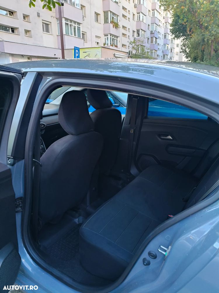 Dacia Logan - 4