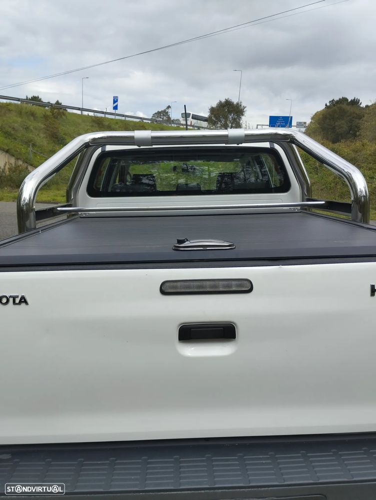 Toyota Hilux 2.5 D-4D 4WD CD AC+PM - 10