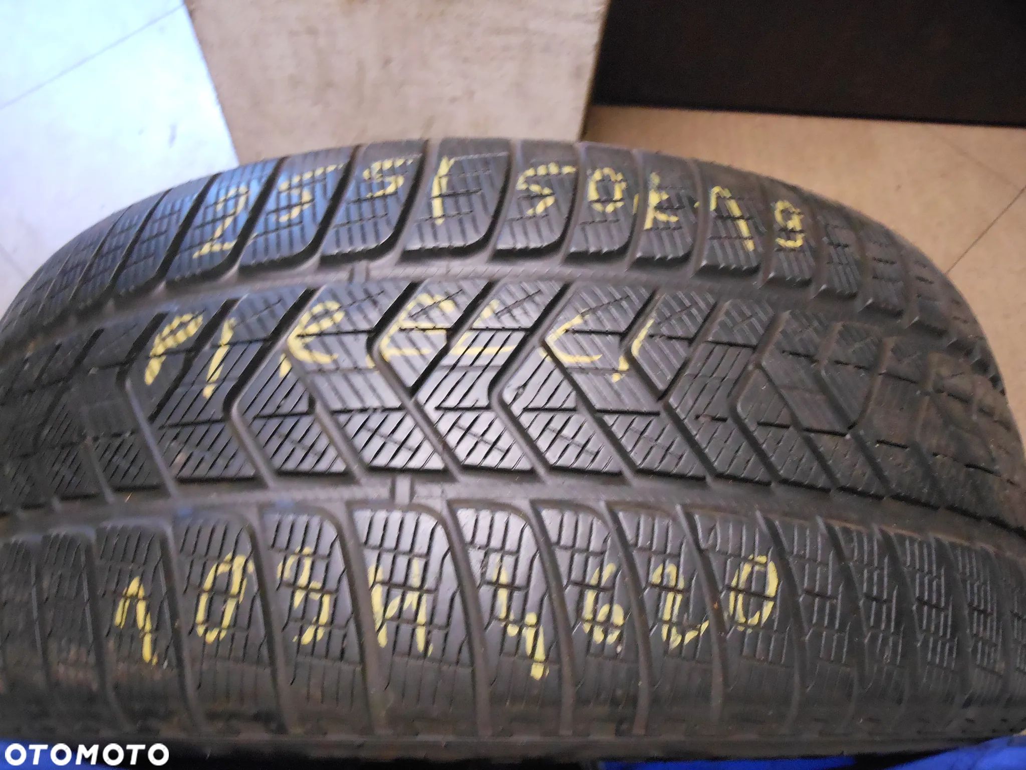 Opona pojedyńcza 255/50r19 pirelli scorpion winter tm 7mm zima - 1