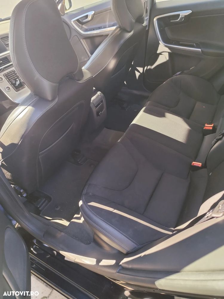 Volvo S60 D2 Basic - 8