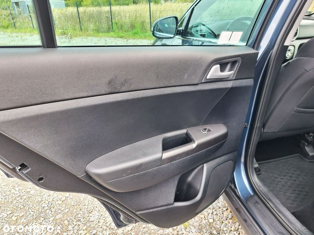 Kia Sportage 1.6 GDI M 2WD - 24