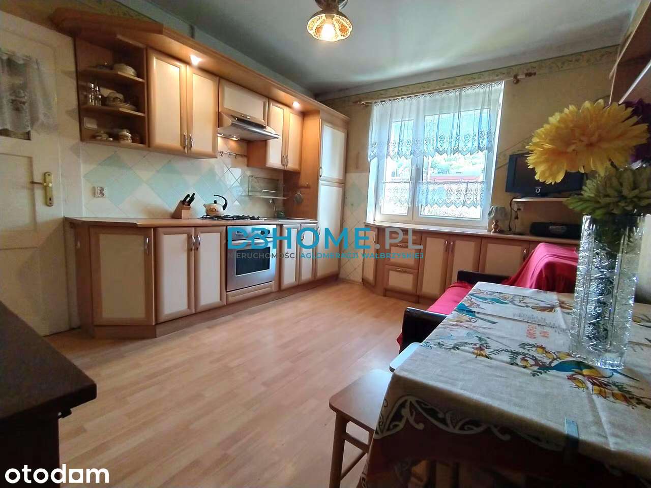 32,66m2/ogródek170m2/balkon/piwnica20m2
