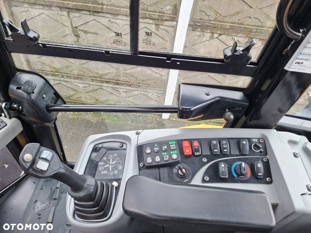 Caterpillar CAT 918 M - 37