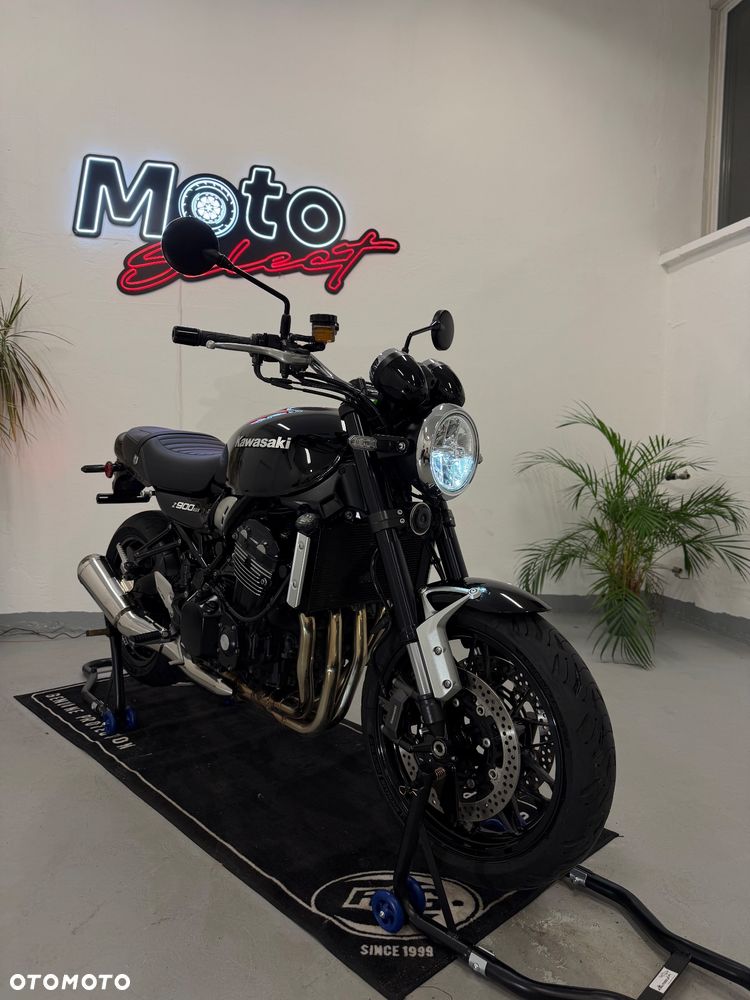 Kawasaki Z 900 RS - 1