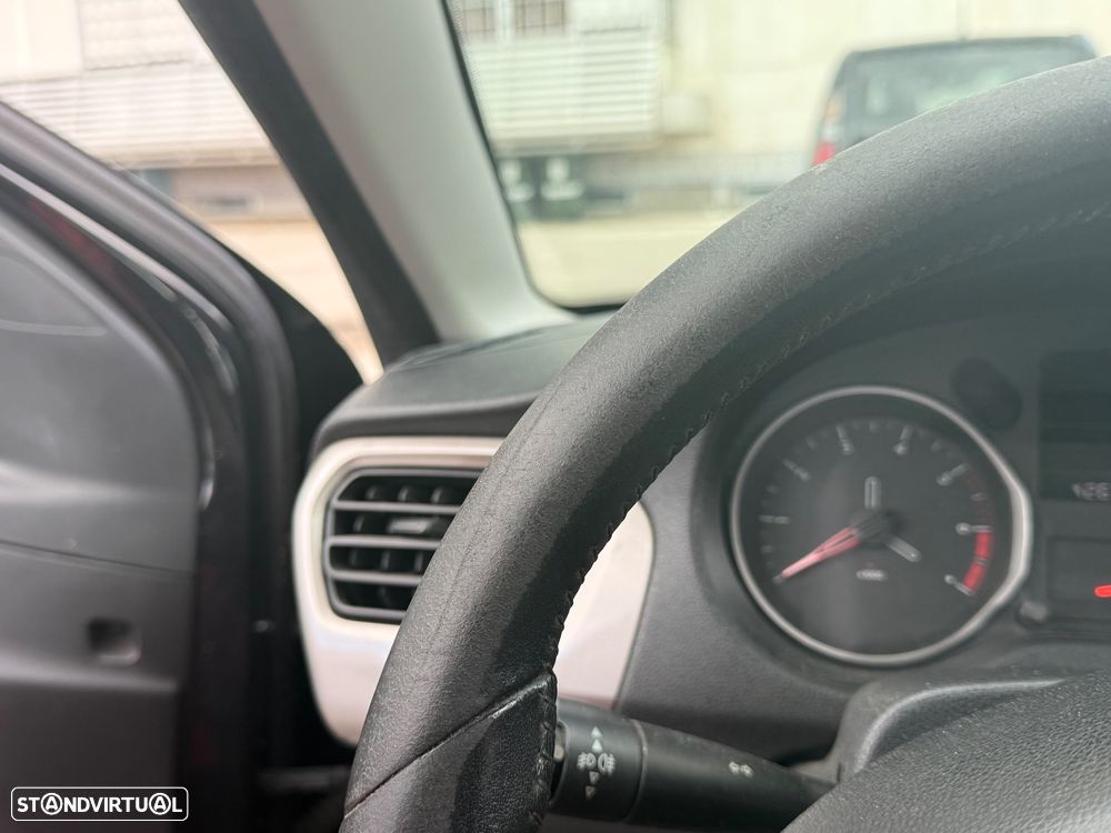 Citroën C-Elysée 1.5 BlueHDi Shine - 7