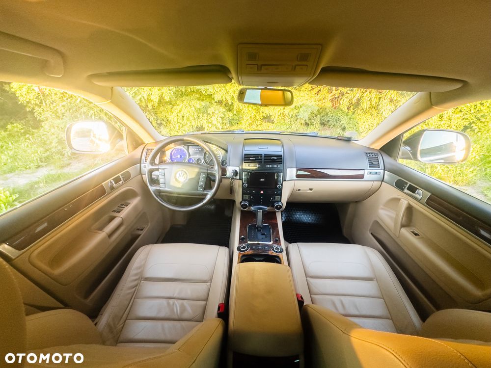 Volkswagen Touareg 3.0 V6 TDI DPF Perfect Tiptr - 11