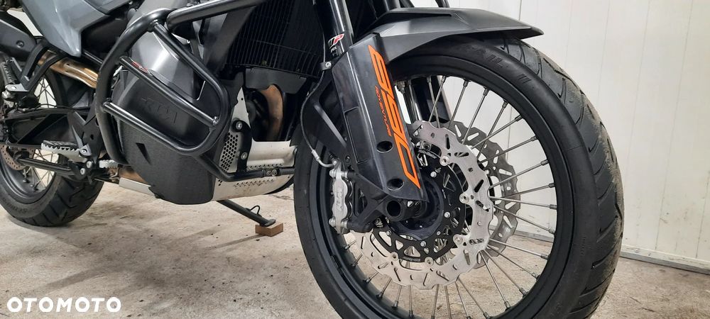 KTM Adventure - 10
