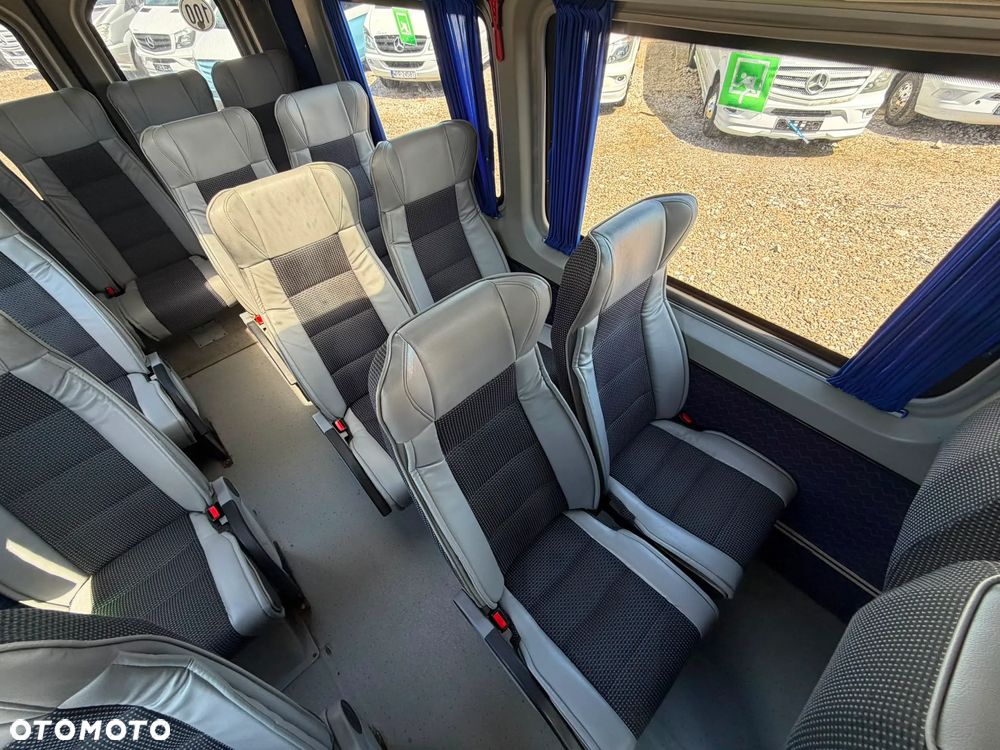 Mercedes-Benz Sprinter 516 - 16