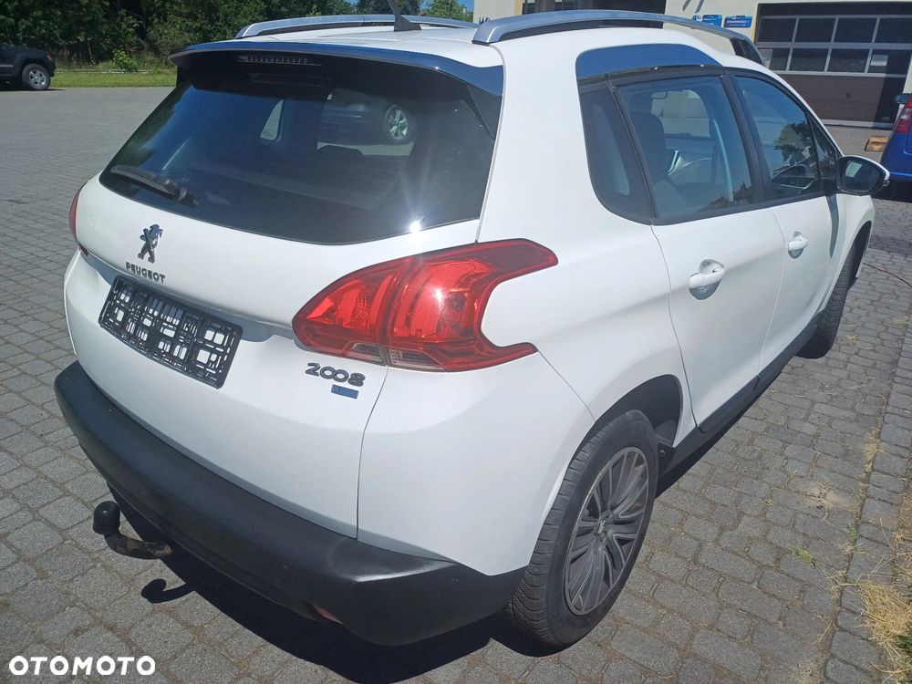 Peugeot 2008 1.6 e-HDi Active S&S - 4