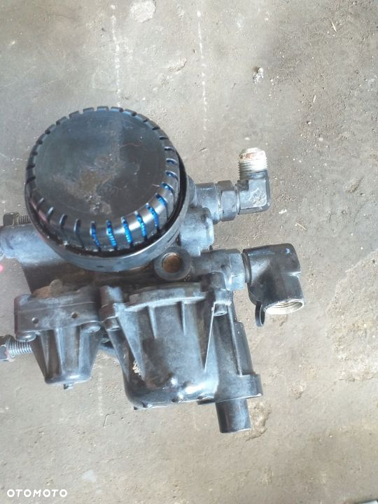OSUSZACZ ZAWÓR FILTR POWIETRZA CASE NEW HOLLAND - 5