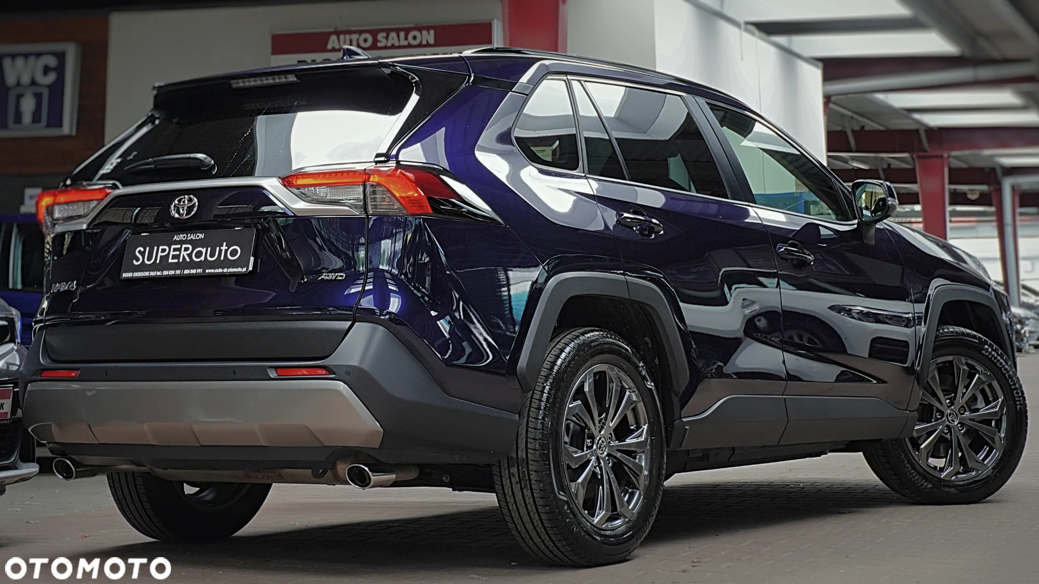Toyota RAV4 - 12