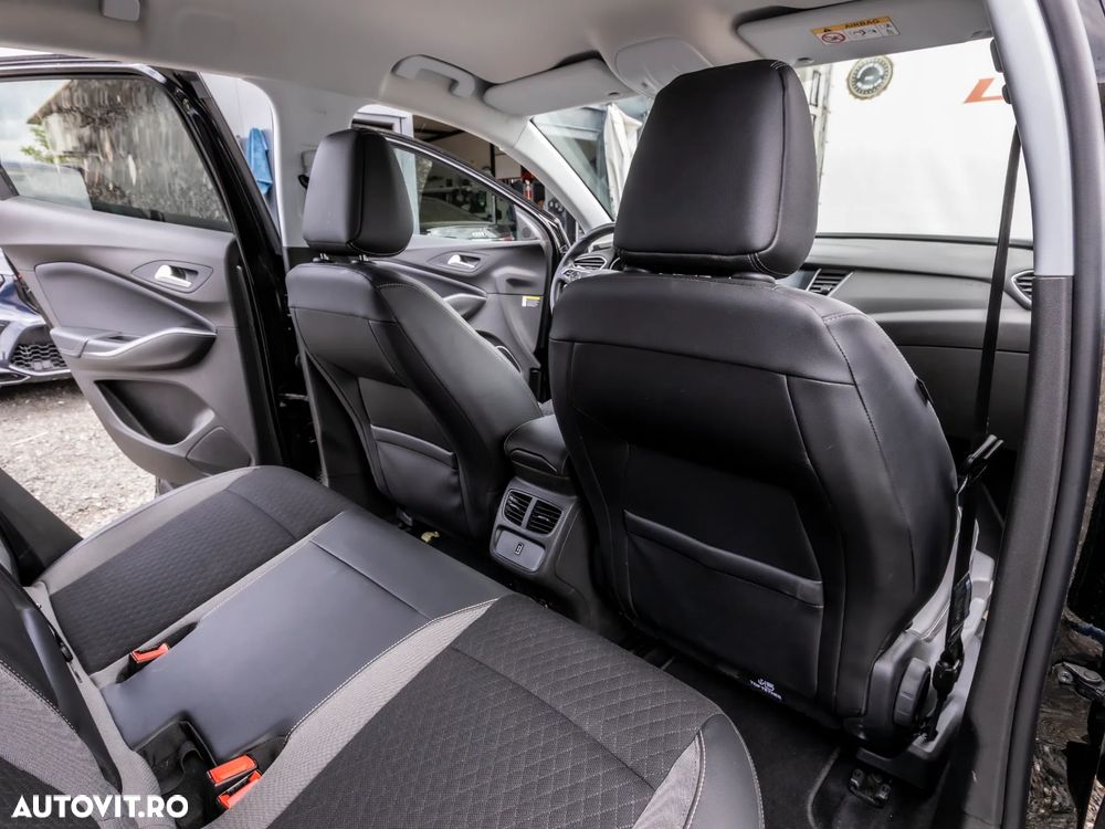 Opel Grandland X 1.6 Turbo START/STOP Ultimate - 16