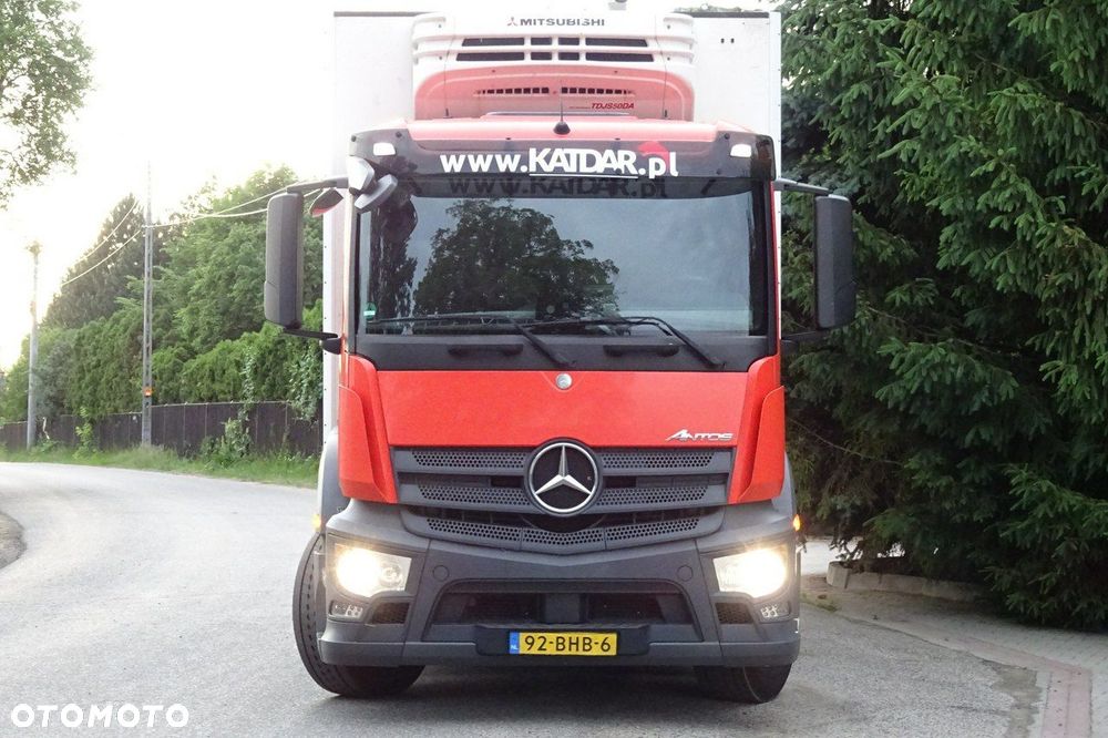 Mercedes-Benz Antos 2840 sypialna euro 6 kontener chłodnia 18 palet 3 osie - 20