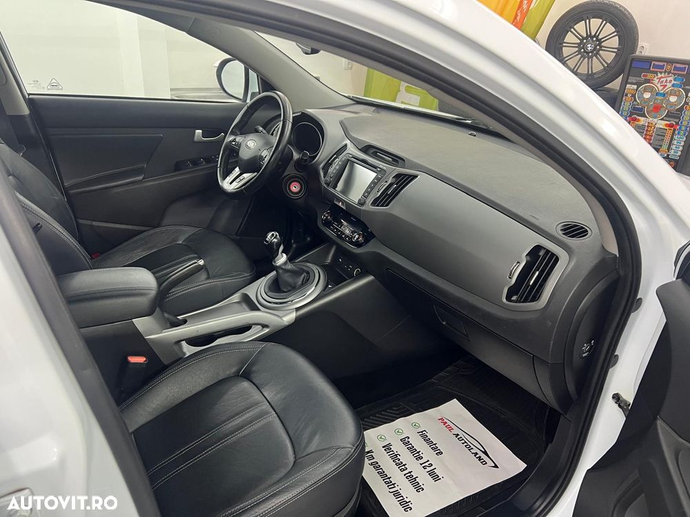 Kia Sportage 1.7 DSL MT 4x2 PREMIUM - 21