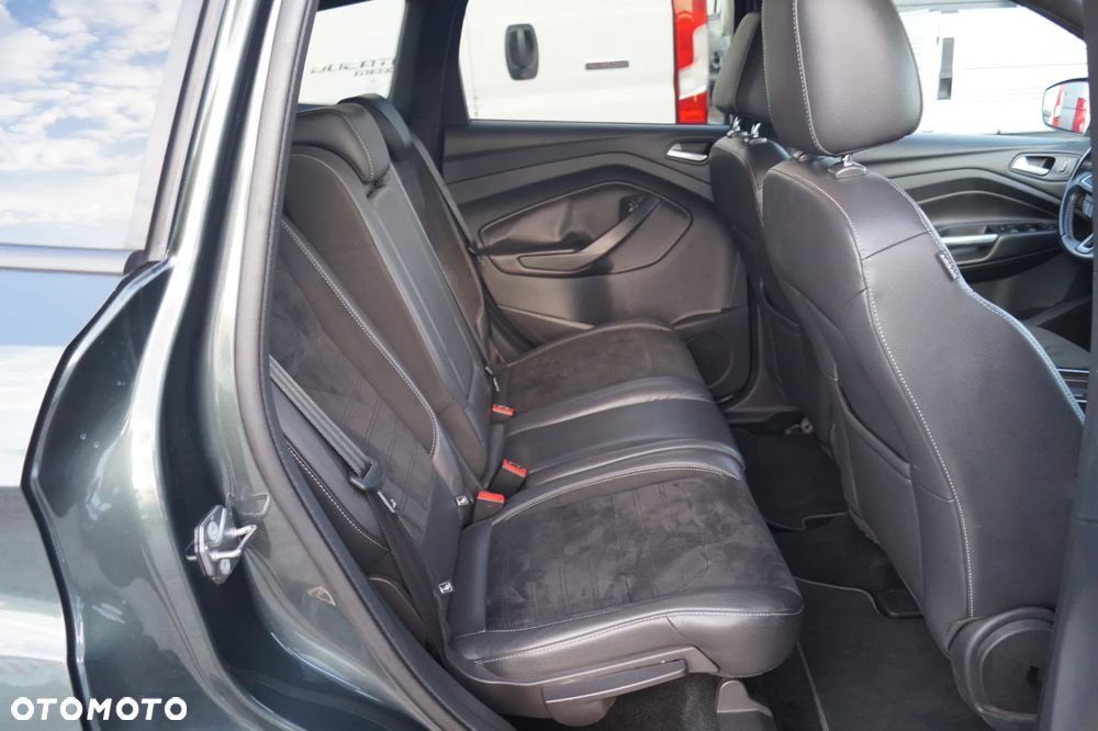 Ford Kuga 1.5 EcoBoost FWD ST-Line Black ASS MMT6 - 32