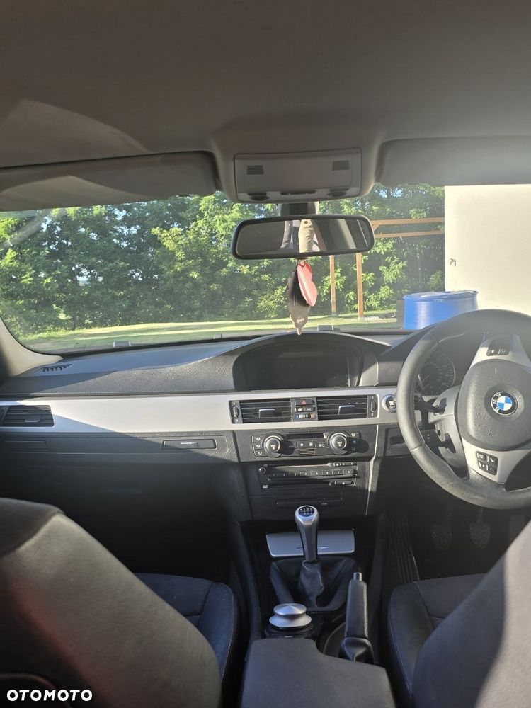BMW Seria 3 - 14