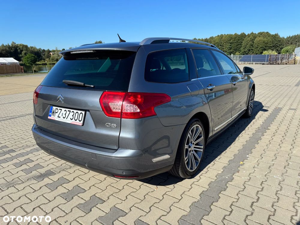 Citroën C5 Tourer V6 HDi 205 Biturbo FAP Exclusive - 5