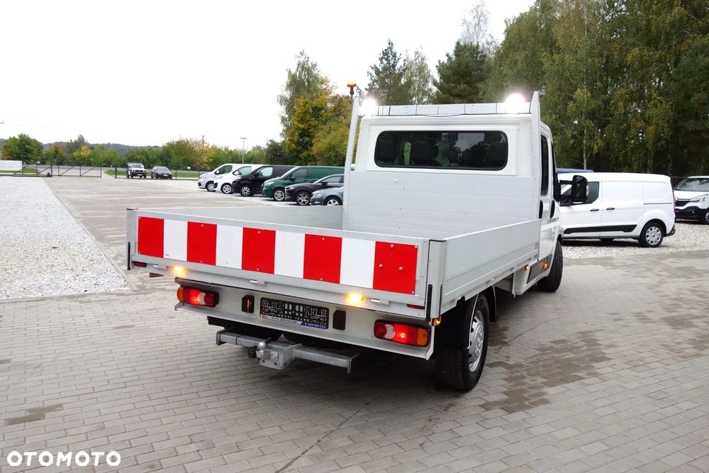 Peugeot Boxer Doka 2.2 Bluehdi 165 KM 7 Osobowa Klima Webasto - 17