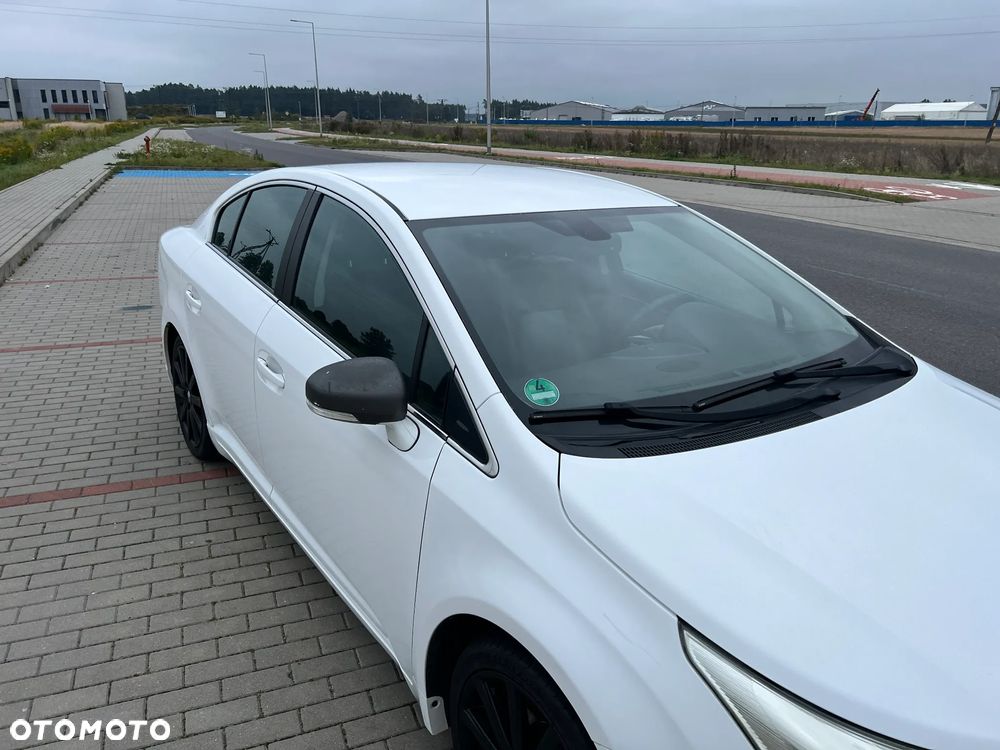 Toyota Avensis 2.2 D-4D Premium - 27