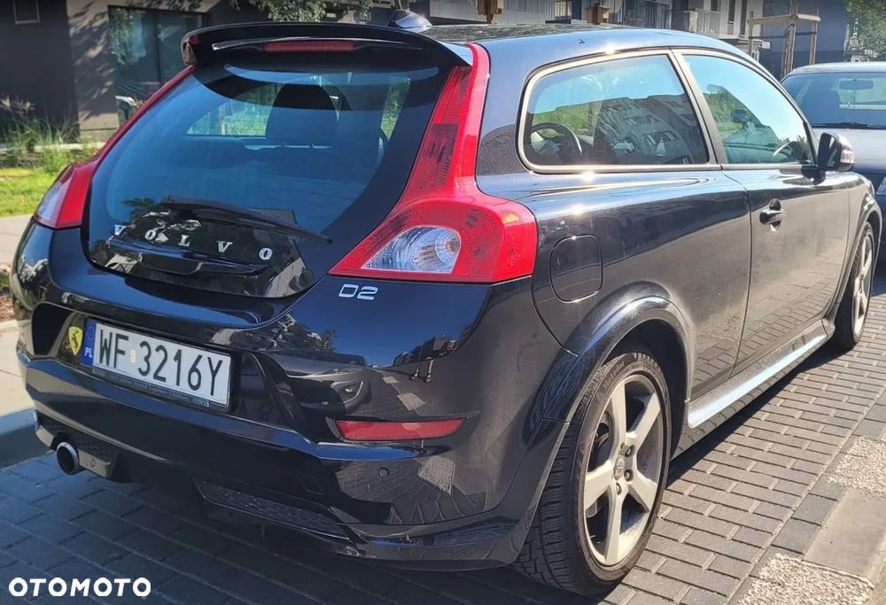 Volvo C30 D2 R-Design - 4
