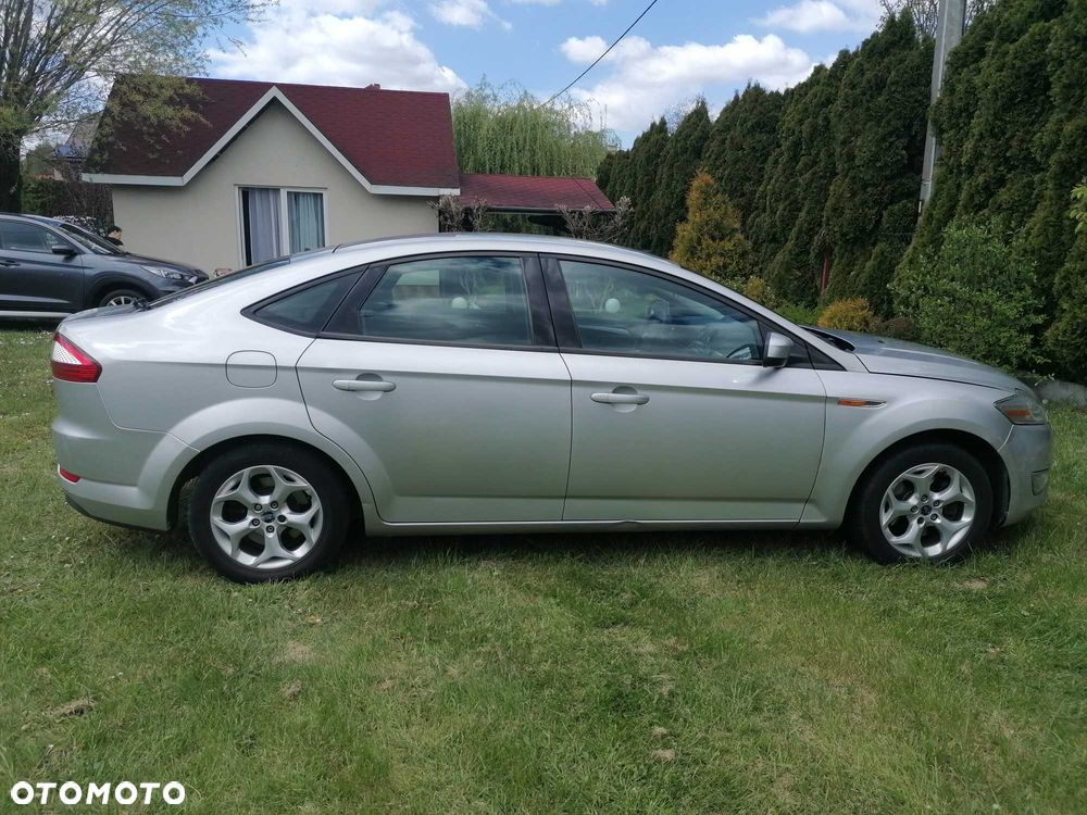 Ford Mondeo - 2