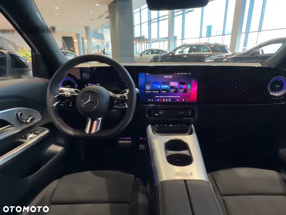 Mercedes-Benz GLB 220 mHEV 4-Matic 8G-eDCT - 12