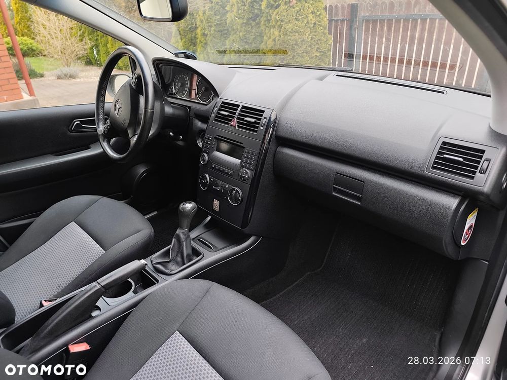 Mercedes-Benz Klasa A 150 Classic Edition 10 - 8