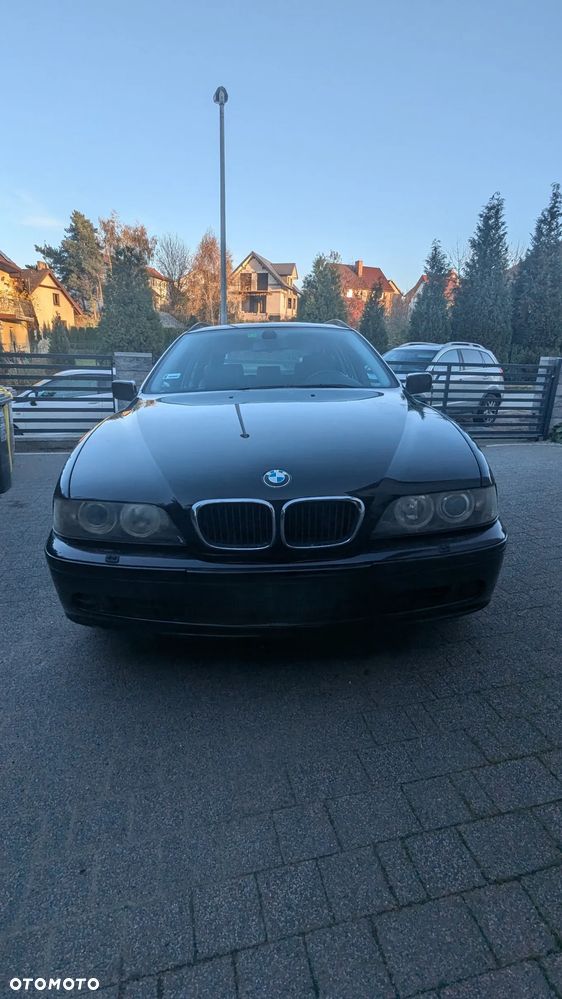 BMW Seria 5 - 1
