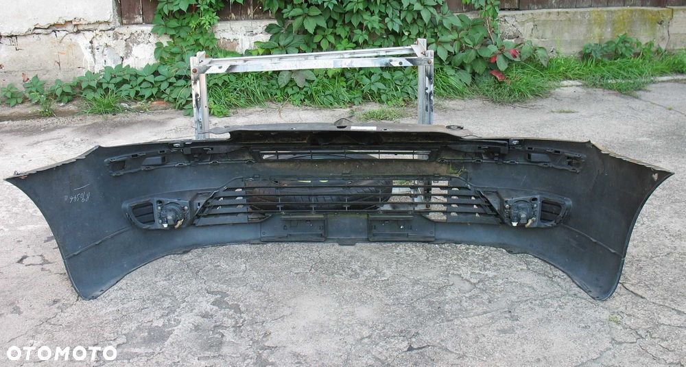 Citroen C4 zderzak przód czarny KTV 04-08r - 7