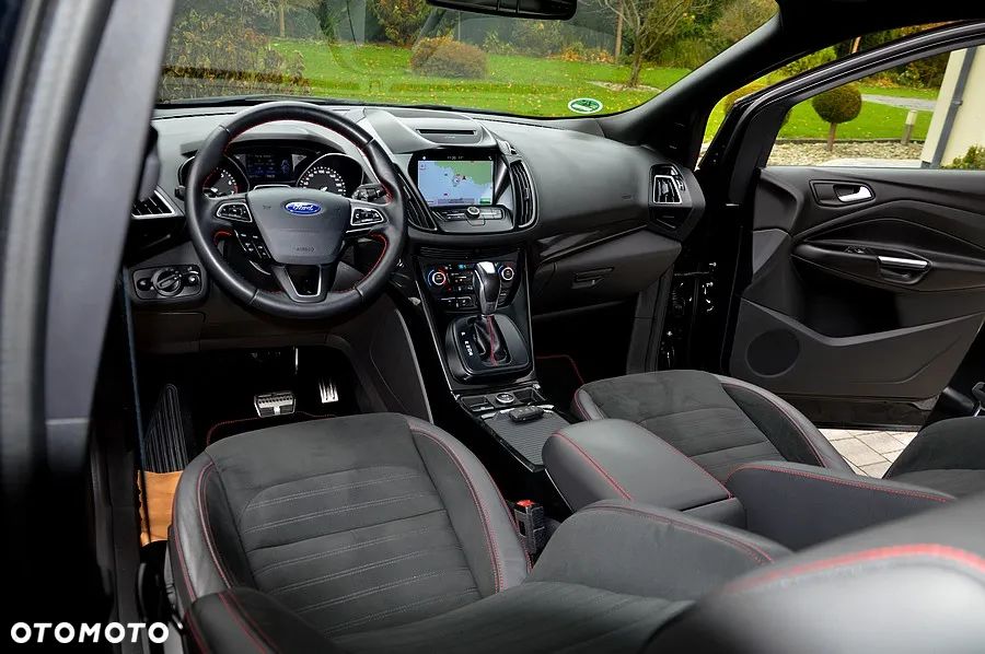 Ford Kuga 1.5 EcoBoost 4x4 ST-Line - 26