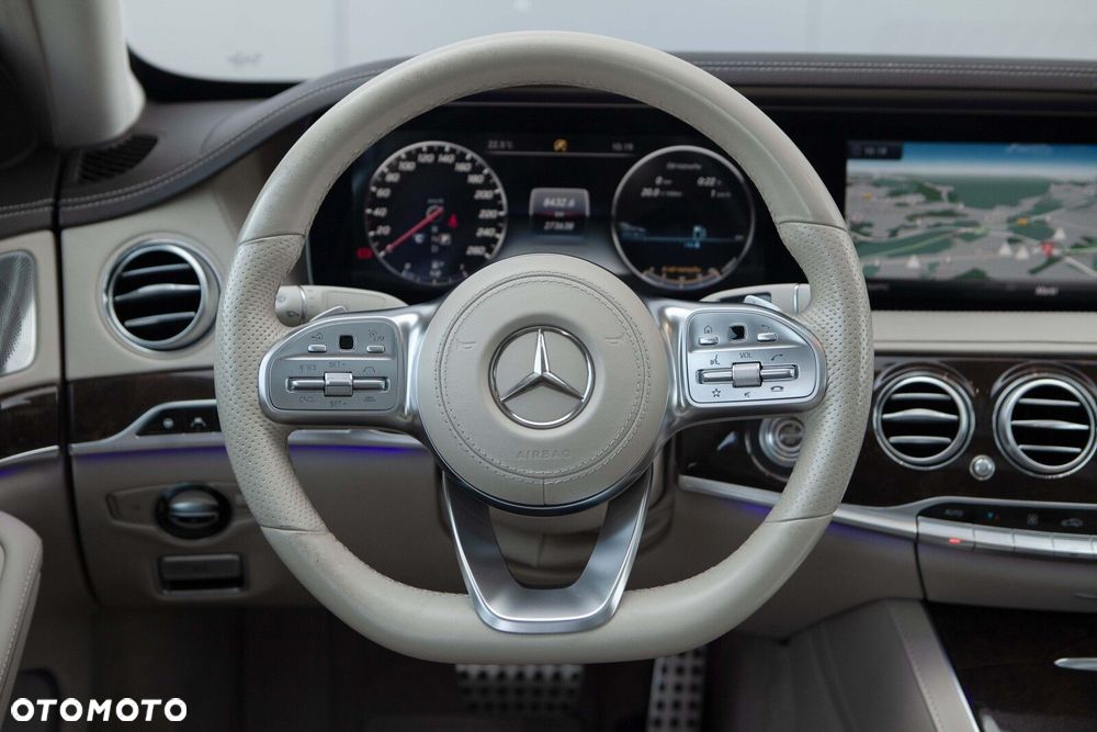 Mercedes-Benz Klasa S 400 d 4-Matic L 9G-TRONIC - 25