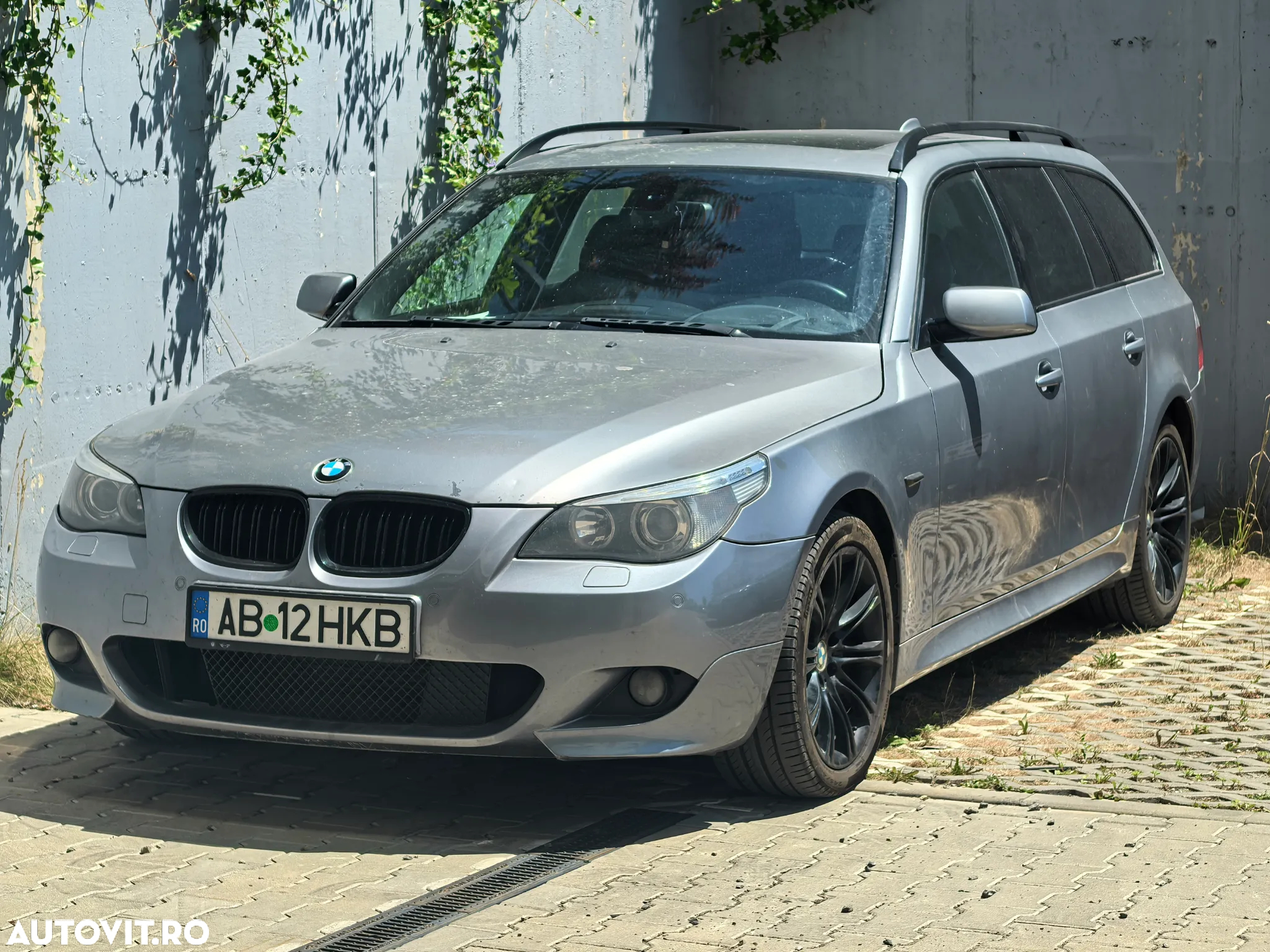 BMW Seria 5 525d Touring Aut. - 9