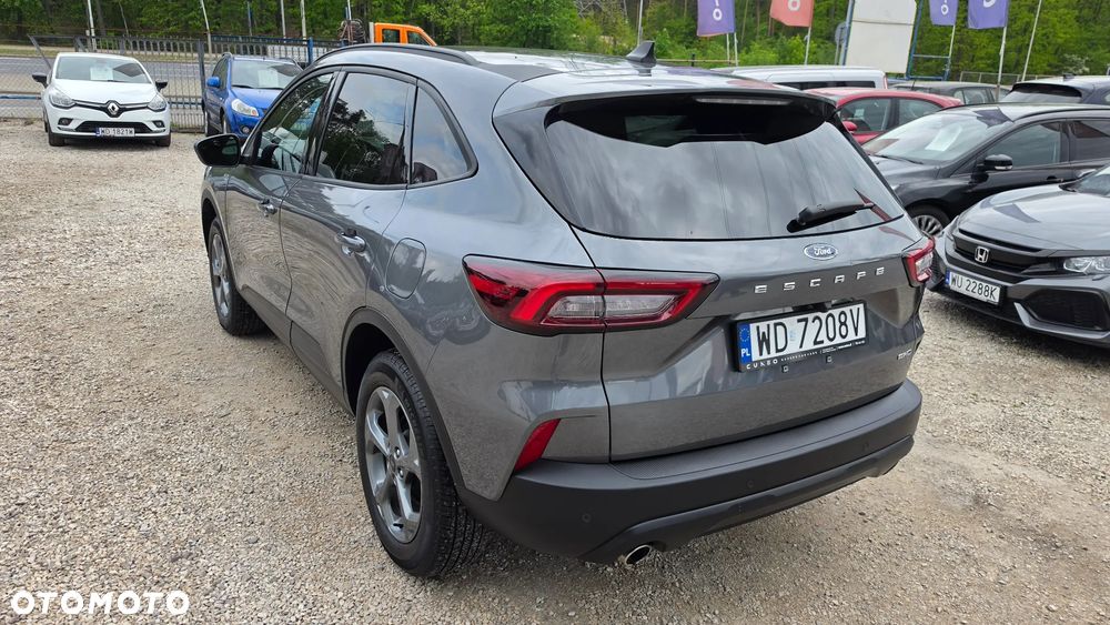 Ford Escape - 4