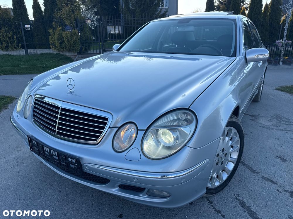 Mercedes-Benz Klasa E 500 4Matic Automatik Elegance - 16