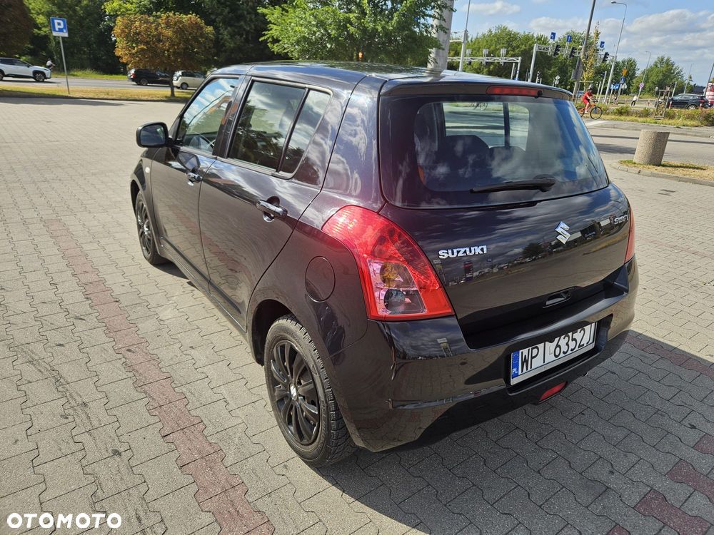 Suzuki Swift - 2