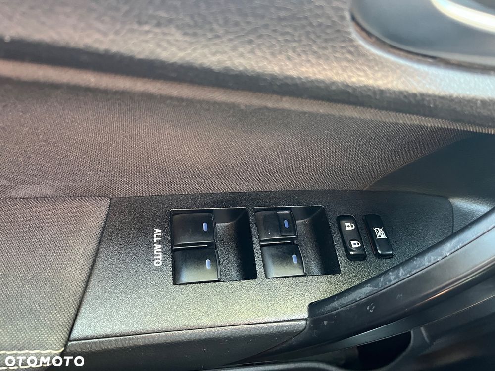 Toyota Corolla - 20
