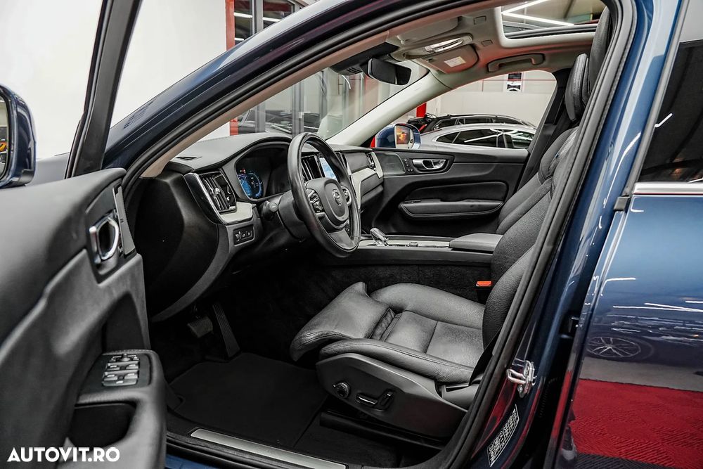 Volvo XC 60 Recharge T6 Twin Engine eAWD Inscription Expression - 4