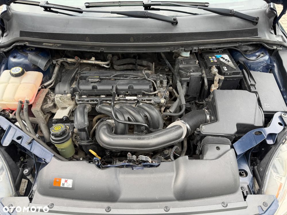Ford Focus 1.4 Ambiente - 17