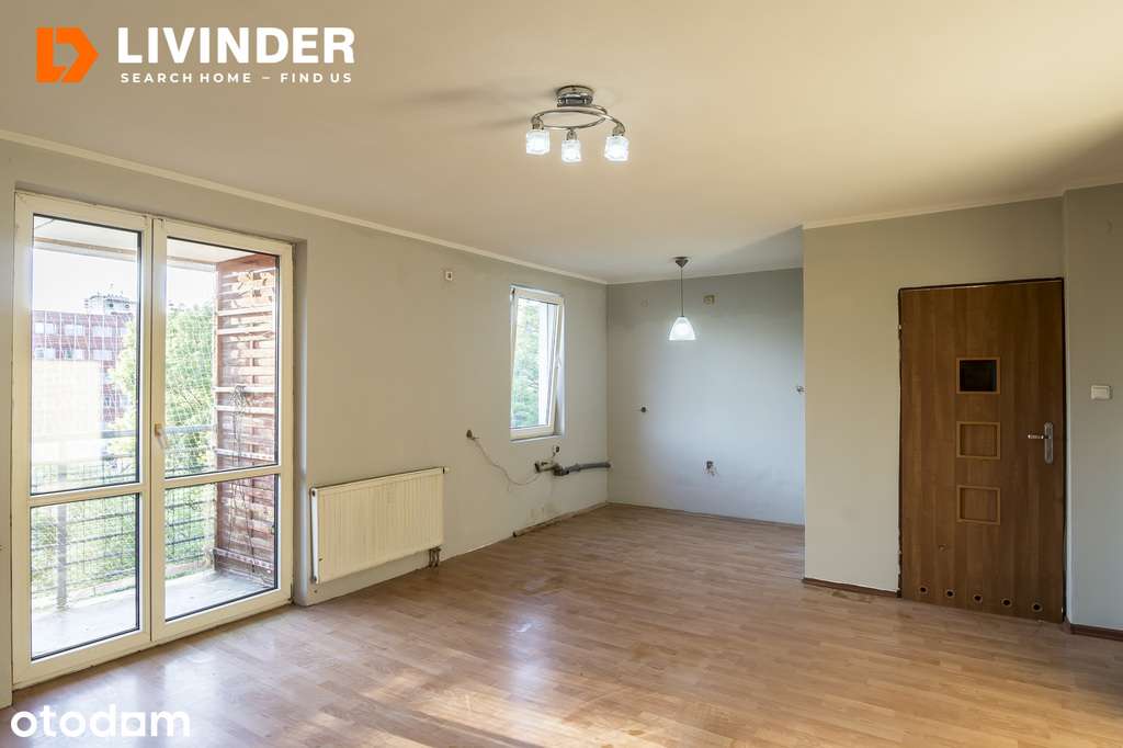3 pok. jasne, dwupoziomowe ze schowkiem + balkon.