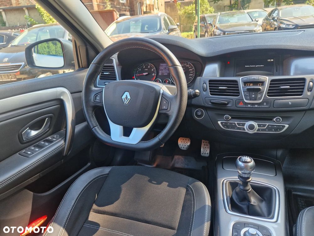 Renault Laguna Grandtour 2.0 16V Expression - 28