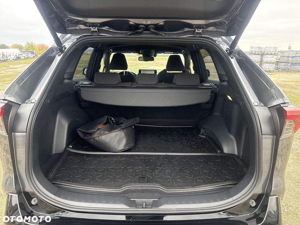 Toyota RAV4 - 16